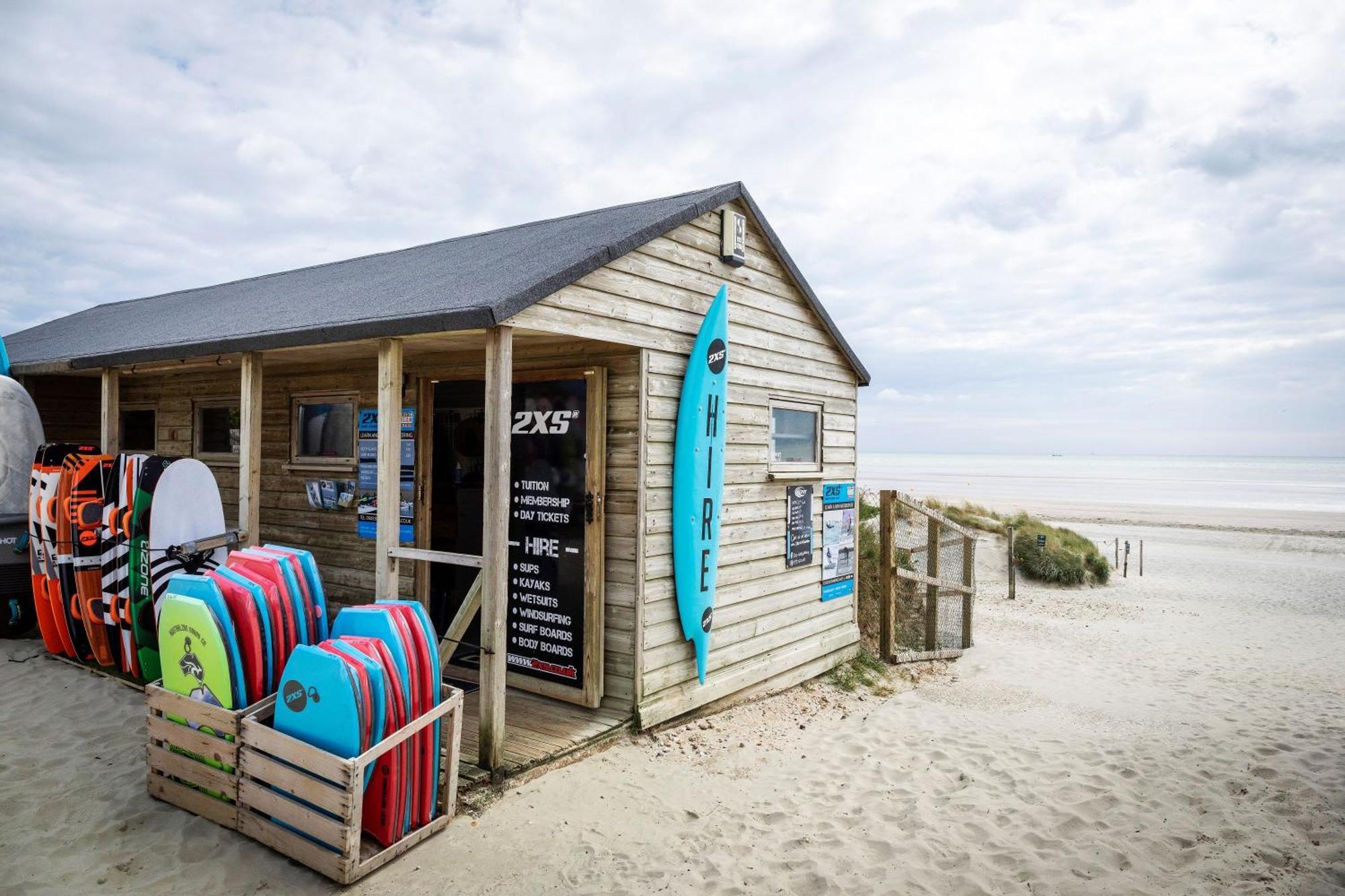 Absolute Beachfront with Decked Garden Oasis&Views Bognor Regis Exterior foto