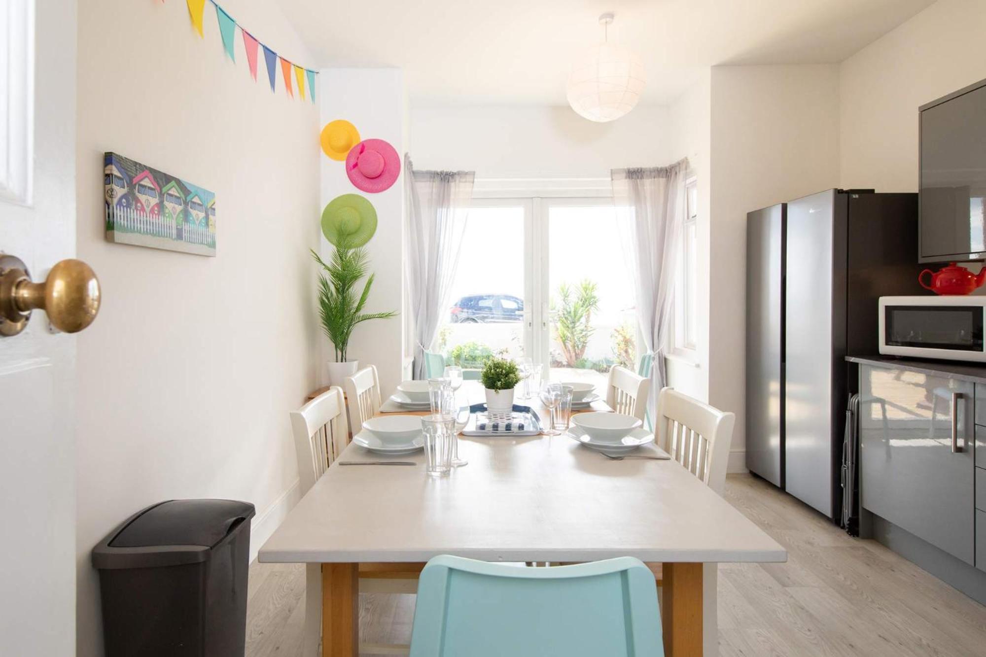 Absolute Beachfront with Decked Garden Oasis&Views Bognor Regis Exterior foto